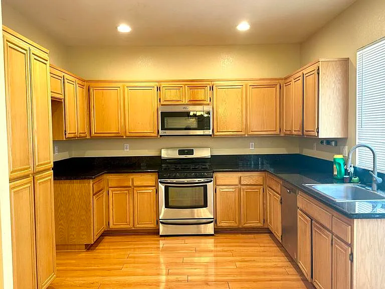 1560 Tierra Buena Ct — Photo 3