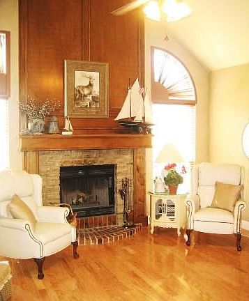 Cuddle around the fire for a romantic night with the family