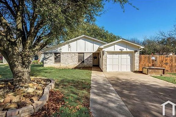 3rd image of 11218 Golden Triangle Cir