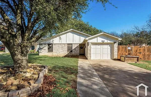 11218 Golden Triangle Cir