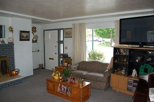 5th image of 3006 Tieton Dr
