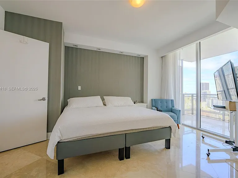 350 S Miami Ave #3203 — Photo 12