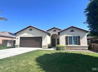 3606 Chisholm Trail Ave, Bakersfield, CA 93313