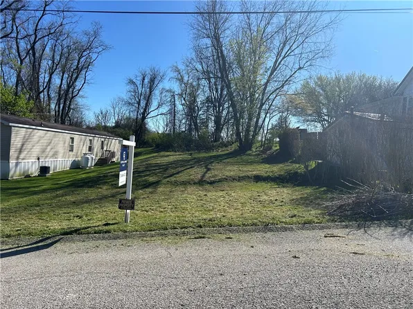 68 Buckeye St, Greensburg, PA 15601