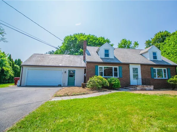 208 W Elizabeth Ave, Easton, PA 18040