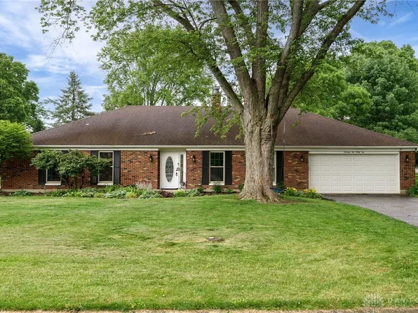 7232 Resinda Dr, Dayton, OH 45459