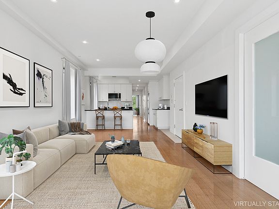 5th image of 162 Beard St APT 3