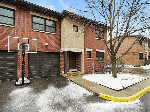 4th image of 1642 S Albany Ave