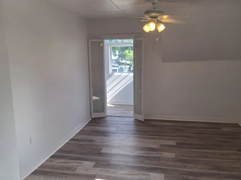 507 Sumner St — Photo 8