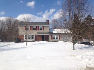30 Miller Dr, Hopewell Junction, NY 12533