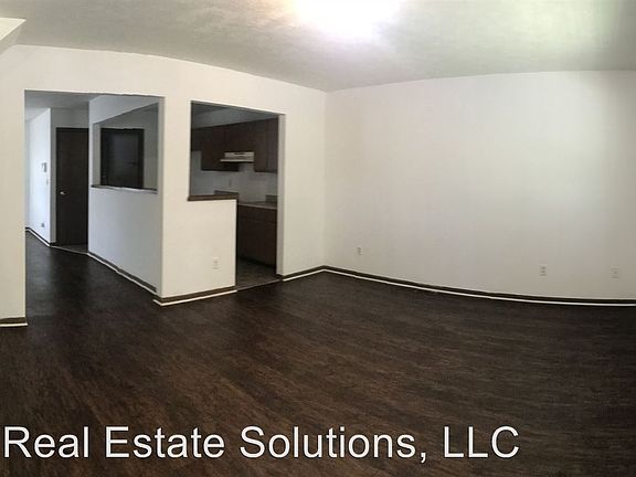 2nd image of 1109 S Senate Ave