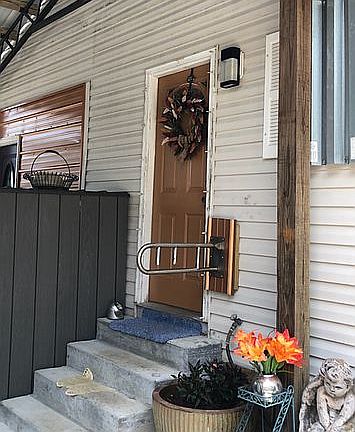 3rd image of 5345 Forest Brook Dr