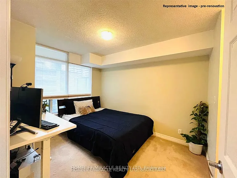 225 Wellesley St E #607 — Photo 17