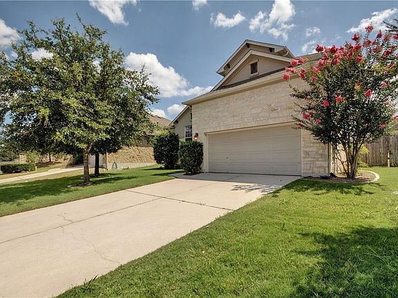 4th image of 141 Canterbury Dr