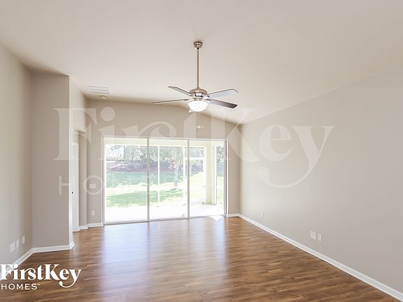 3rd image of 1768 Dittmer Cir SE