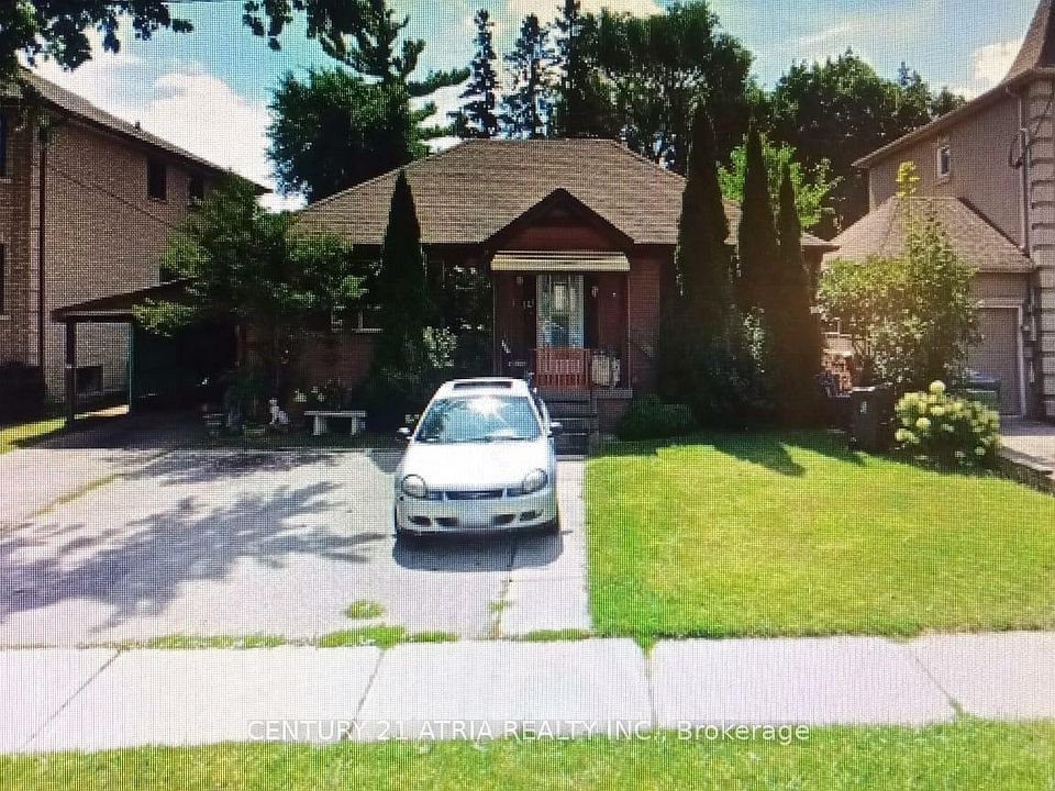 2nd image of 117 Fairholme Ave
