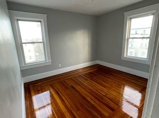 42 Parker St #3R, Woonsocket, RI 02895