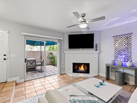 2nd image of 5204 Columbus Pl