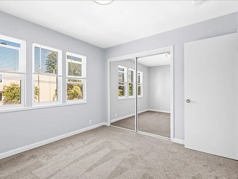 2500 Dana St — Photo 48