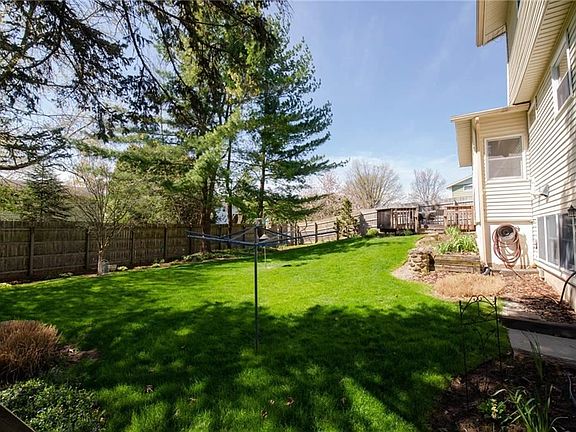 5th image of 5814 Durham Ln