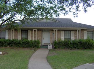 1712 Woodhaven Dr, Seagoville, TX 75159