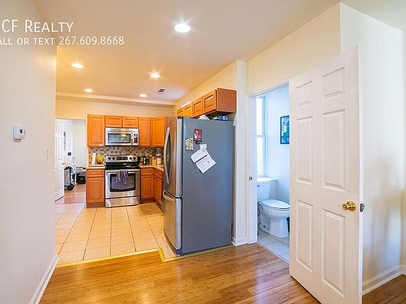 4th image of 1613 Ellsworth St Floor 2