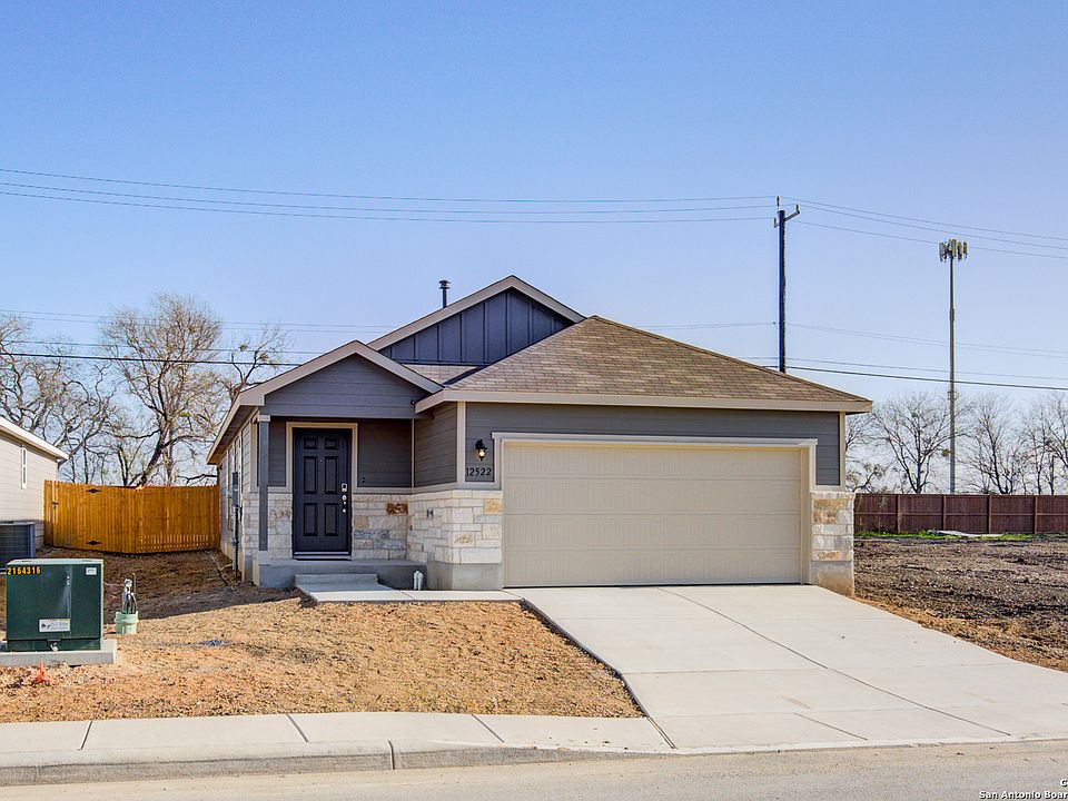 1st image of 12522 Mildred Garden