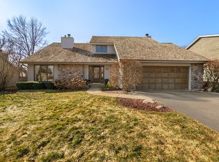 4137 Dorchester Ave, Gurnee, IL