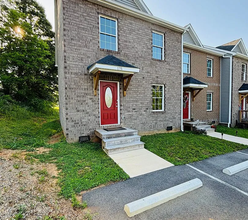175 Craig St