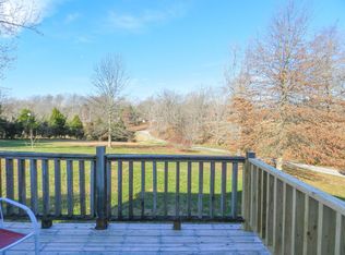 1086 Smiley Troutt Rd, Bethpage, TN 37022