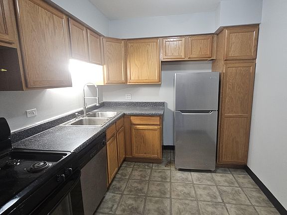 4th image of 1461 N Winslowe Dr APT 203