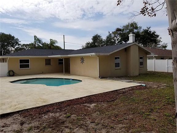 2nd image of 3030 Glen Oak Ave N