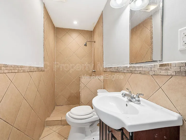 752 McDonough Blvd SE — Photo 7