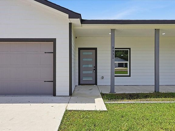 4th image of 3331 Aster St