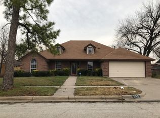 940 Marion Ave, Fort Worth, TX 76104