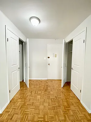 Rented by Zjama Realty Corp | media 3