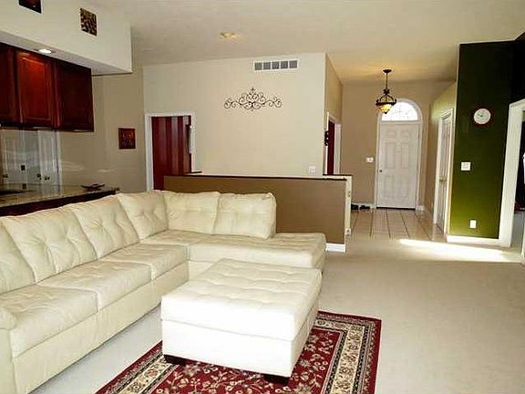 4th image of 6043 Chinkapin Dr