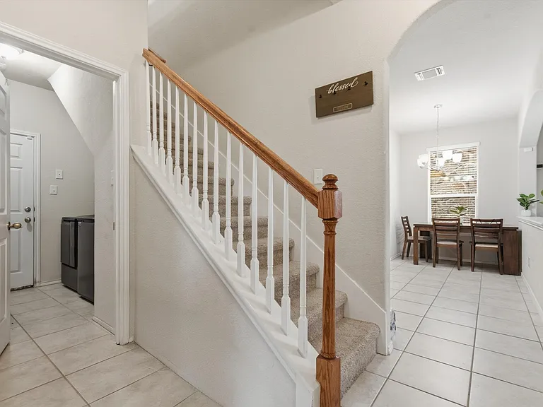 3313 Parkmill Dr — Photo 10