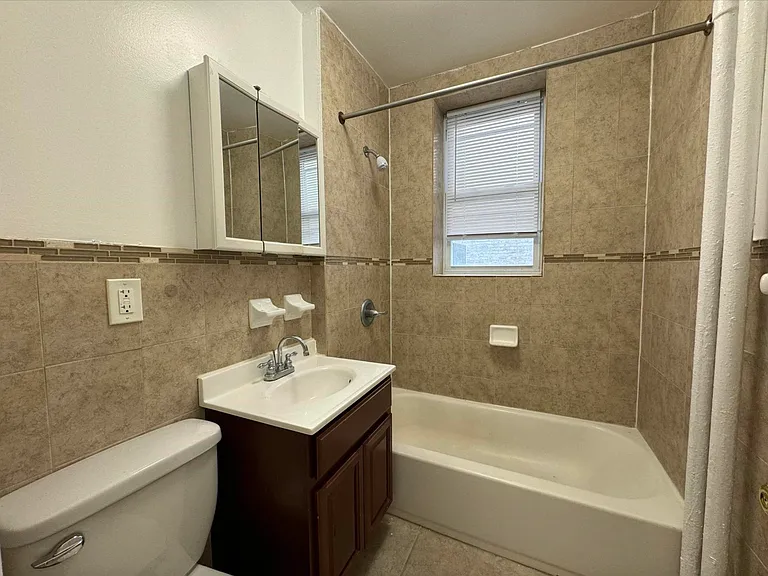 6404 Park Ave #35 — Photo 8