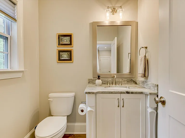 534 Long Shadow Dr — Photo 36