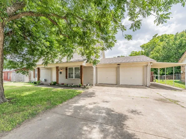 210 E Kenwood Dr, Garland, TX 75041