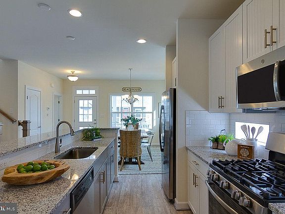 5th image of 26231 Summerset Blvd Lot 552