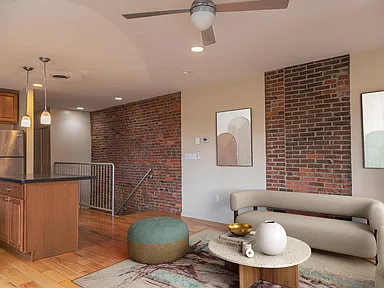 4 Bedroom - 1210 Sarah Street #C