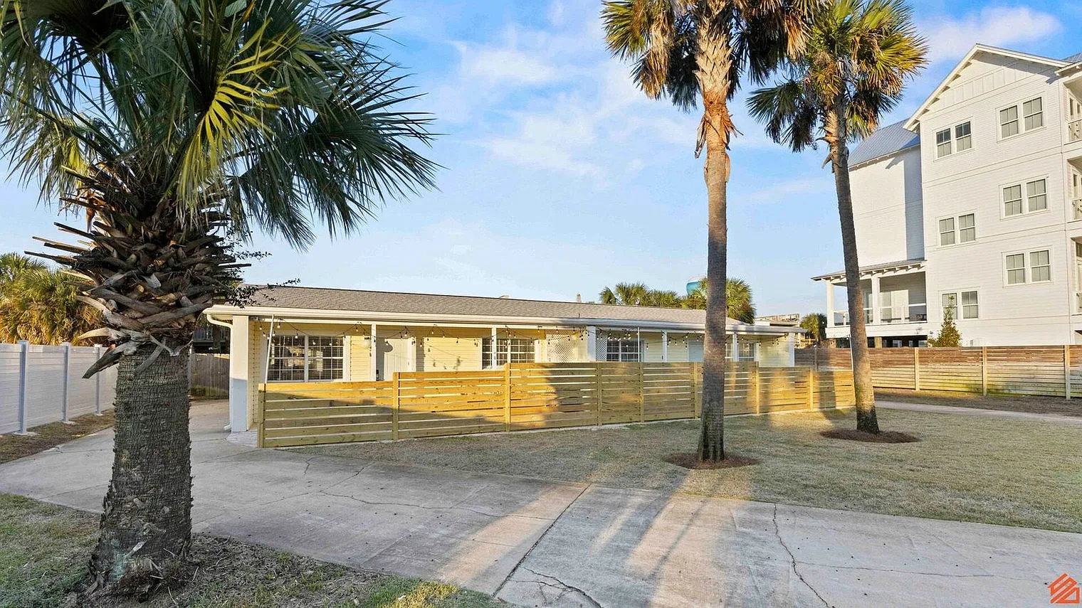 2 bed, 1.0 bath, 16791 sqft, $2,109 — Photo 4