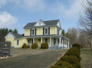 1127 Daniels Run Rd NE, Check, VA 24072