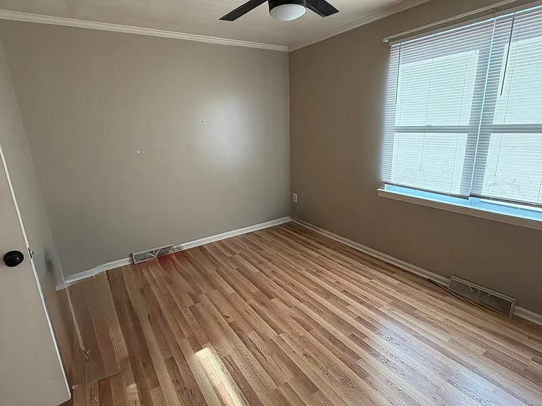 218 Moore Dr — Photo 12