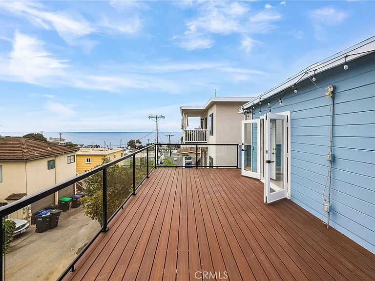 297 Wave St — Photo 16
