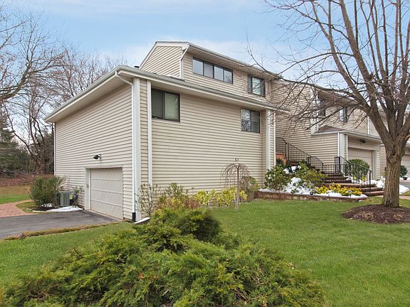 2nd image of 72 Chestnut Ln #36