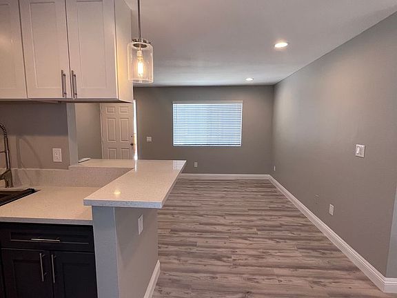 5th image of 4465 48th St #3