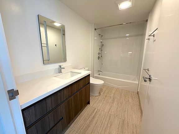 3rd image of 1500 Rycroft St #2503